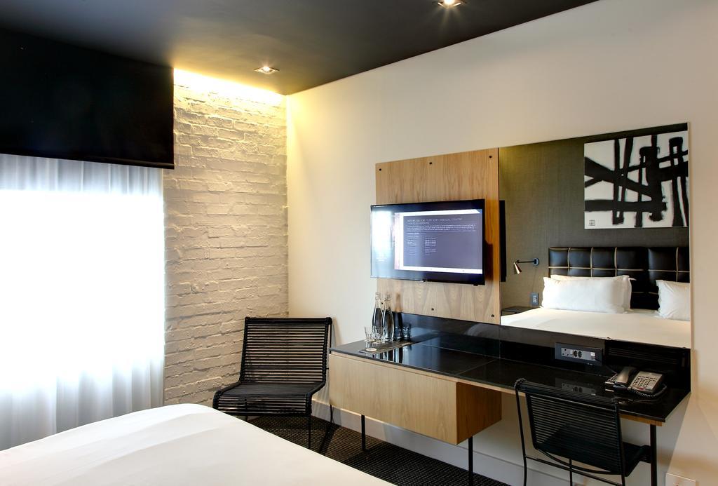 Hotel Century City Urban Square 4*
